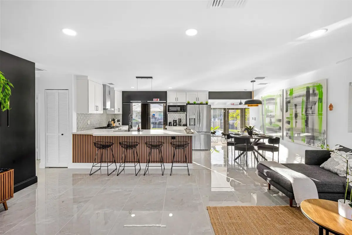 Photo 4 at 2925 NE 1ST Avenue, Wilton Manors
