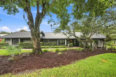 3727 SW BRASSIE Way, Palm City – sold