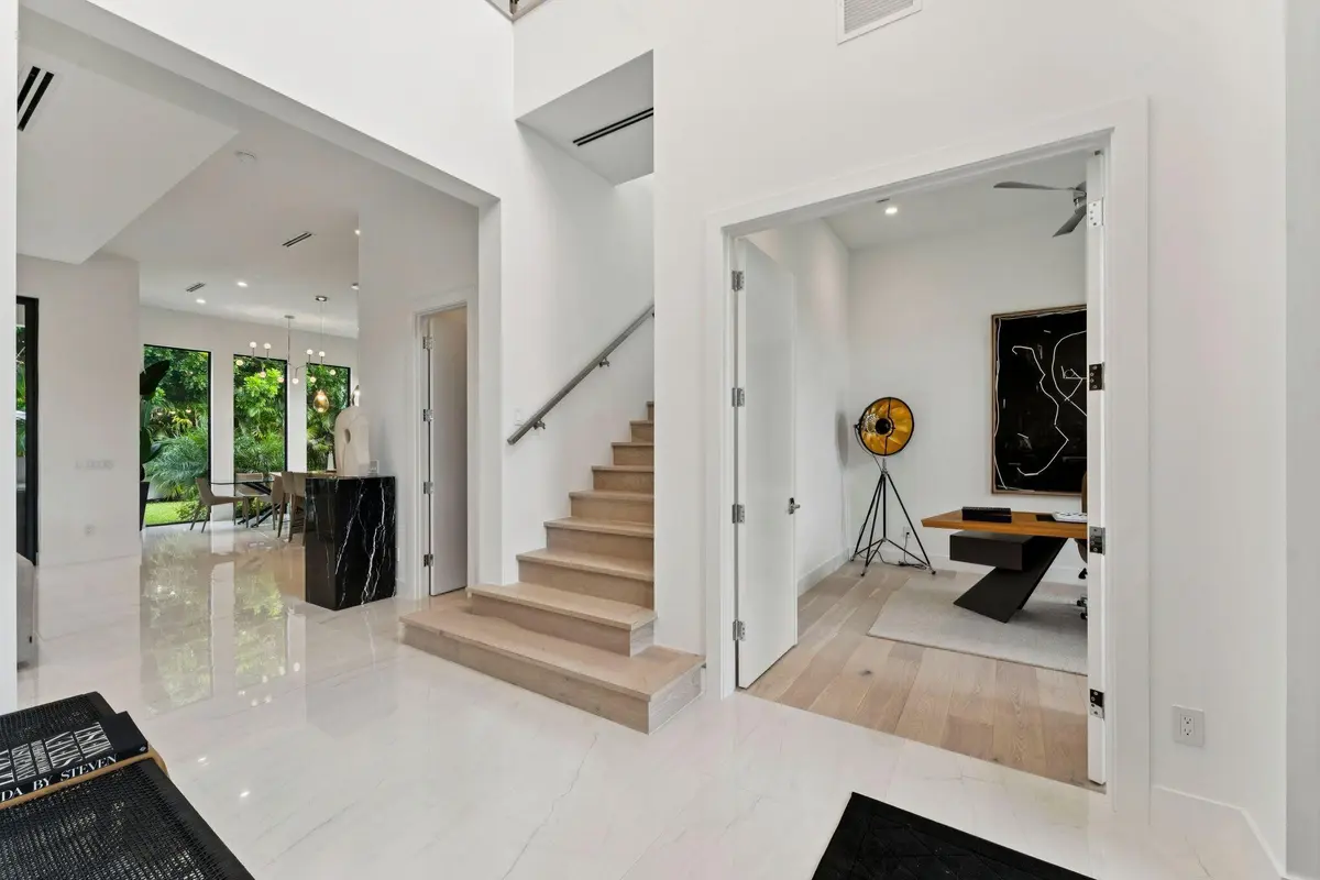 Entrance Foyer at 289 NW 11th Street, Boca Raton