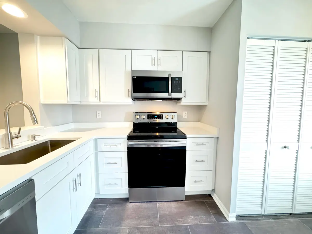 kitchen at 14701 Cumberland Drive 301, Delray Beach