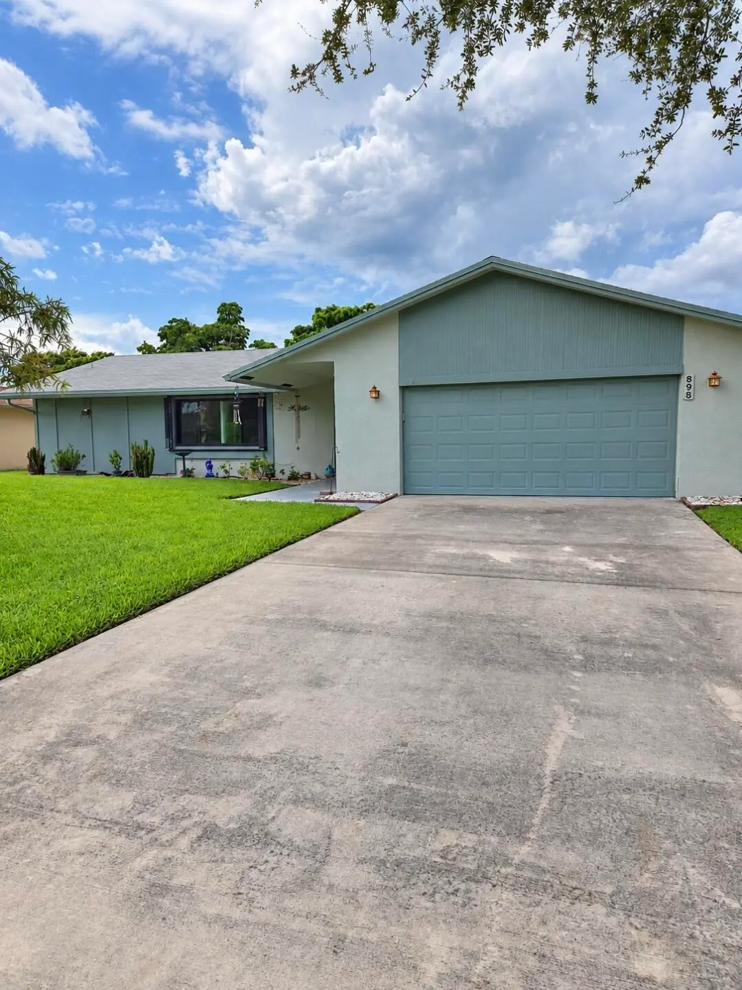 Front at 898 NW 23rd Lane, Delray Beach