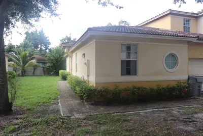 613 NW 21ST Avenue, Pompano Beach – Single Family Residence for sale