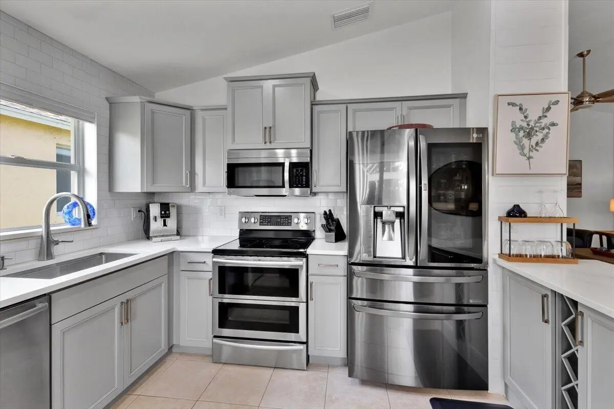 38-GG3A8904 at 506 SW Indian Key Drive, Port St. Lucie