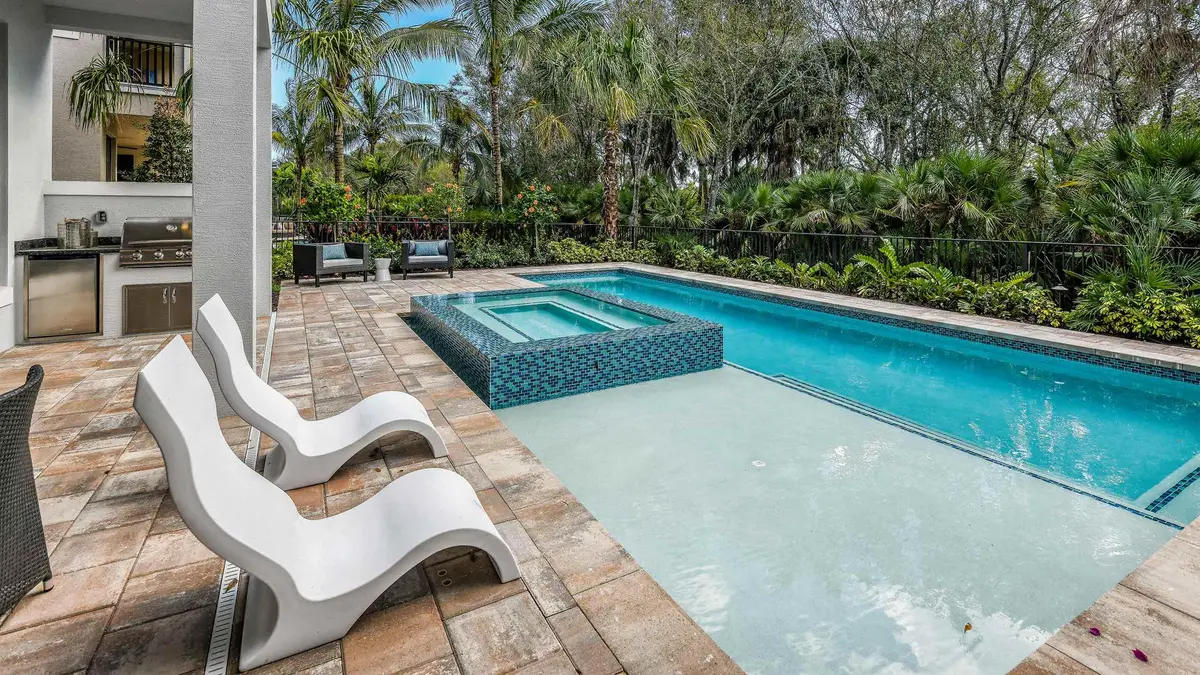 Pool at 13357 Artisan Circle, Palm Beach Gardens