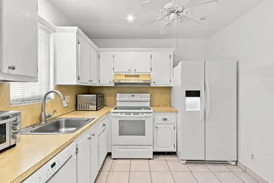2538 Boundbrook Drive 137, West Palm Beach – Condominium for sale