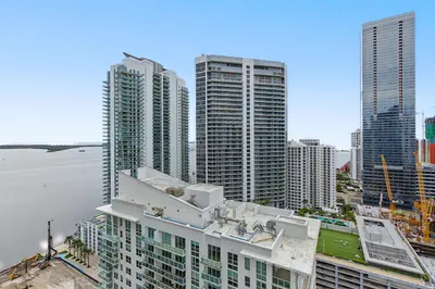 1200 BRICKELL BAY Drive 3419, Miami – Condominium for rent