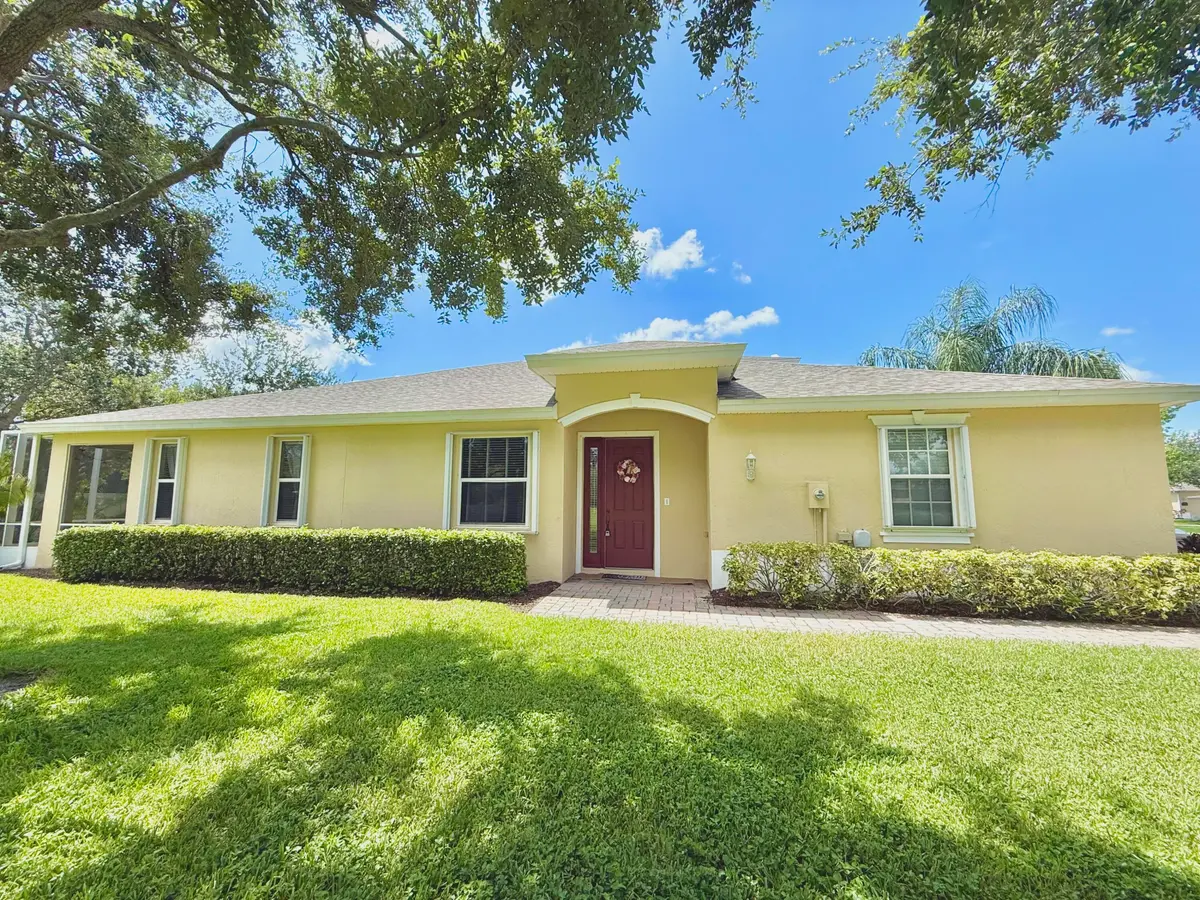 02_beyc6a986698ea937 at 6616 Liberty Place, Vero Beach