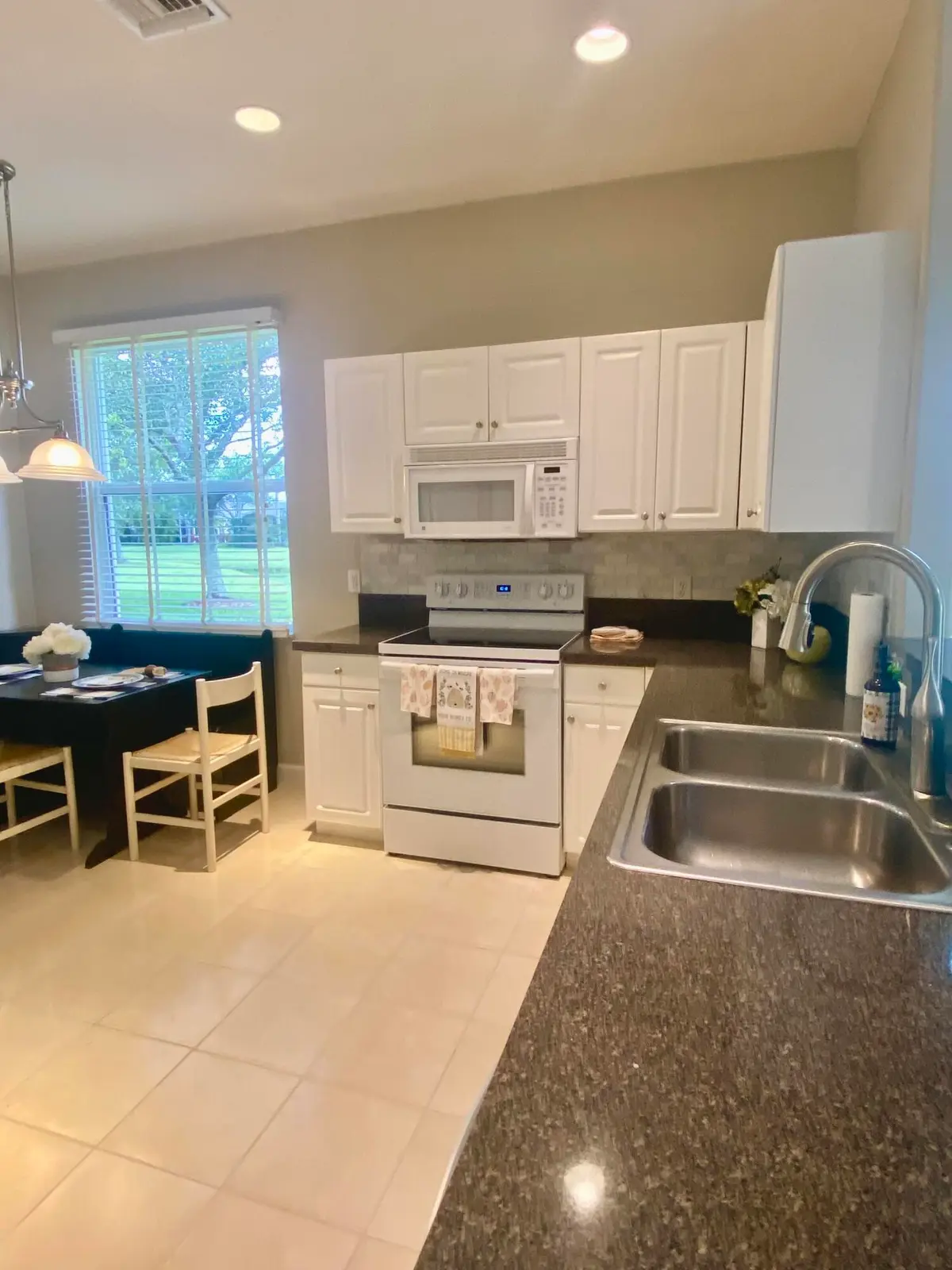 07_beyc6a9867c0dbc02 at 6616 Liberty Place, Vero Beach
