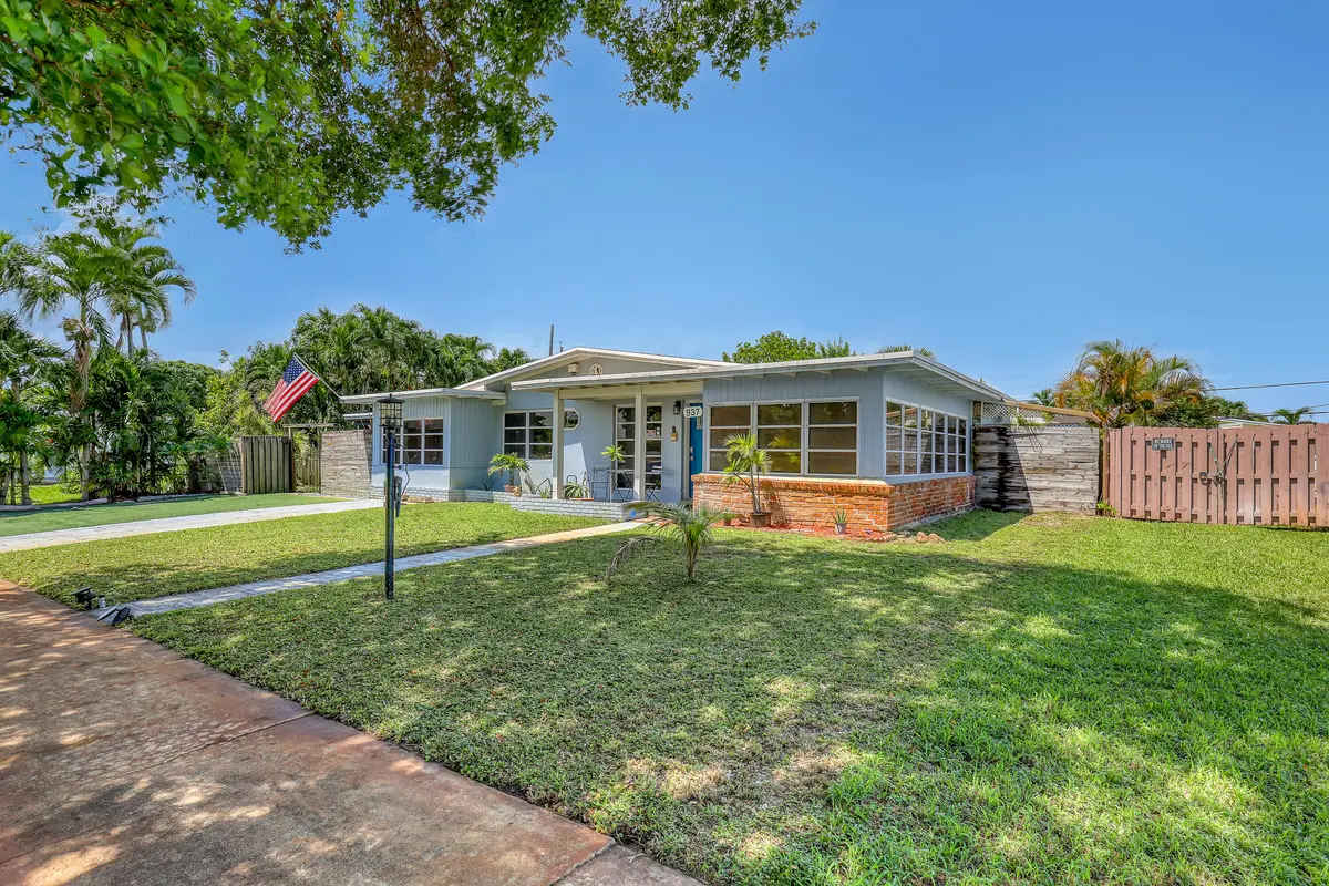 937 W Duval (3) at 937 W DUVAL Street, Lantana