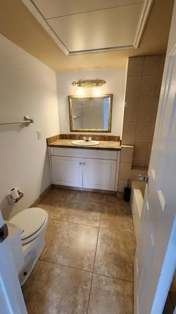 Photo 6 at 12 NE 19TH Court 112A, Wilton Manors