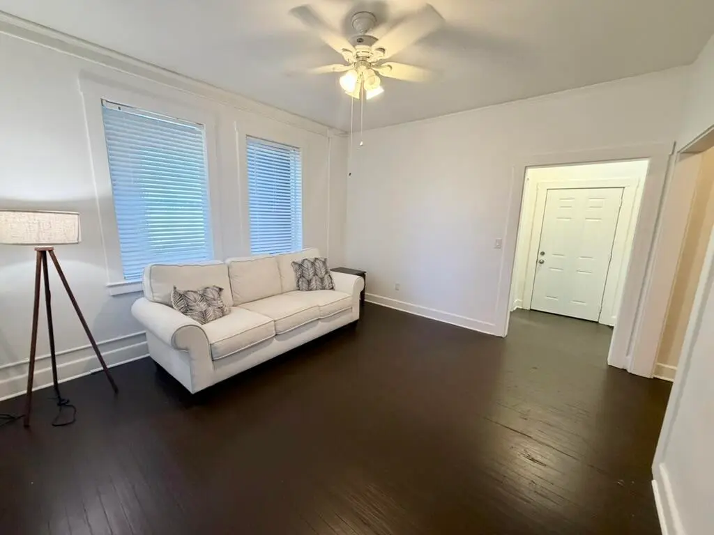 2DE94E1D-DAD0-4544-B00C-63C6DDDD1DD7_1_1 at 406 NORTHWOOD Road 3, West Palm Beach