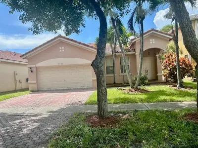 2302 SW 125TH Avenue, Miramar – sold