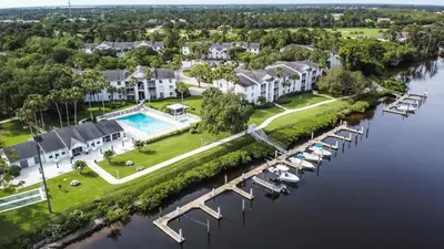 2508 SE Anchorage Cove D-2, Port St. Lucie – Condominium for sale