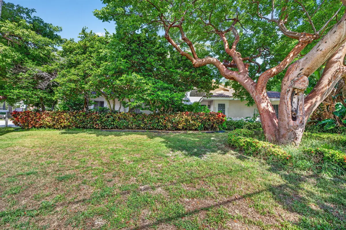 2-web-or-mls-699A8471 at 1920 E Terra Mar Drive, Lauderdale-By-The-Sea