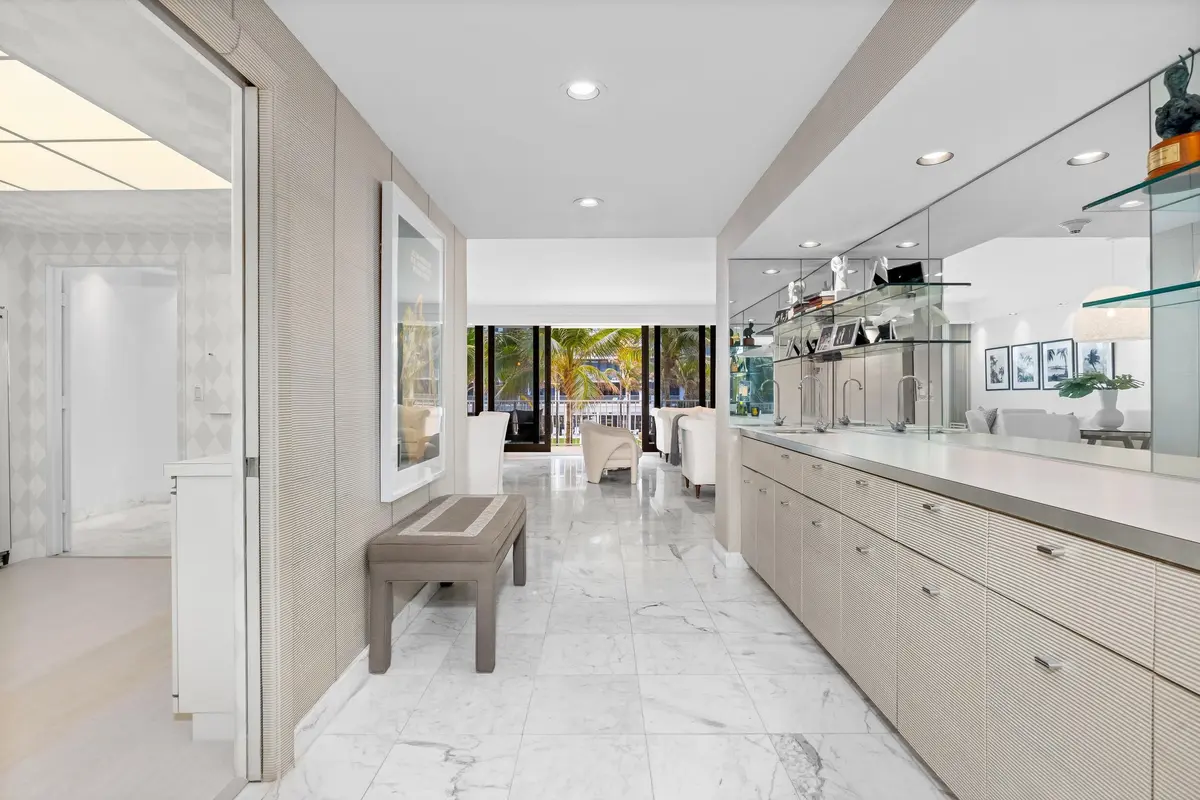 Foyer at 2000 S Ocean Boulevard 107n, Palm Beach