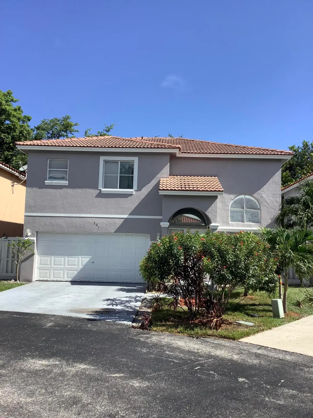 IMG_5930 at 201 SW 98th Terrace, Pembroke Pines