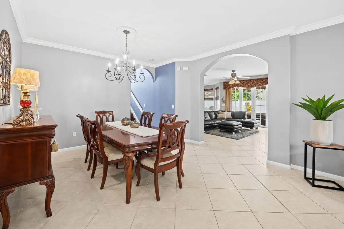 Formal Dining 2 at 5019 SW 164th Avenue, Miramar