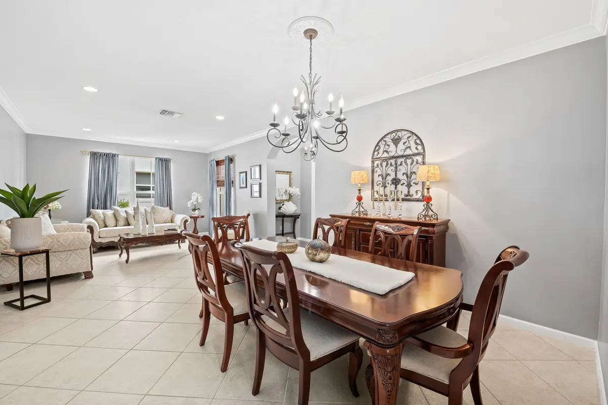 Combined Areas at 5019 SW 164th Avenue, Miramar