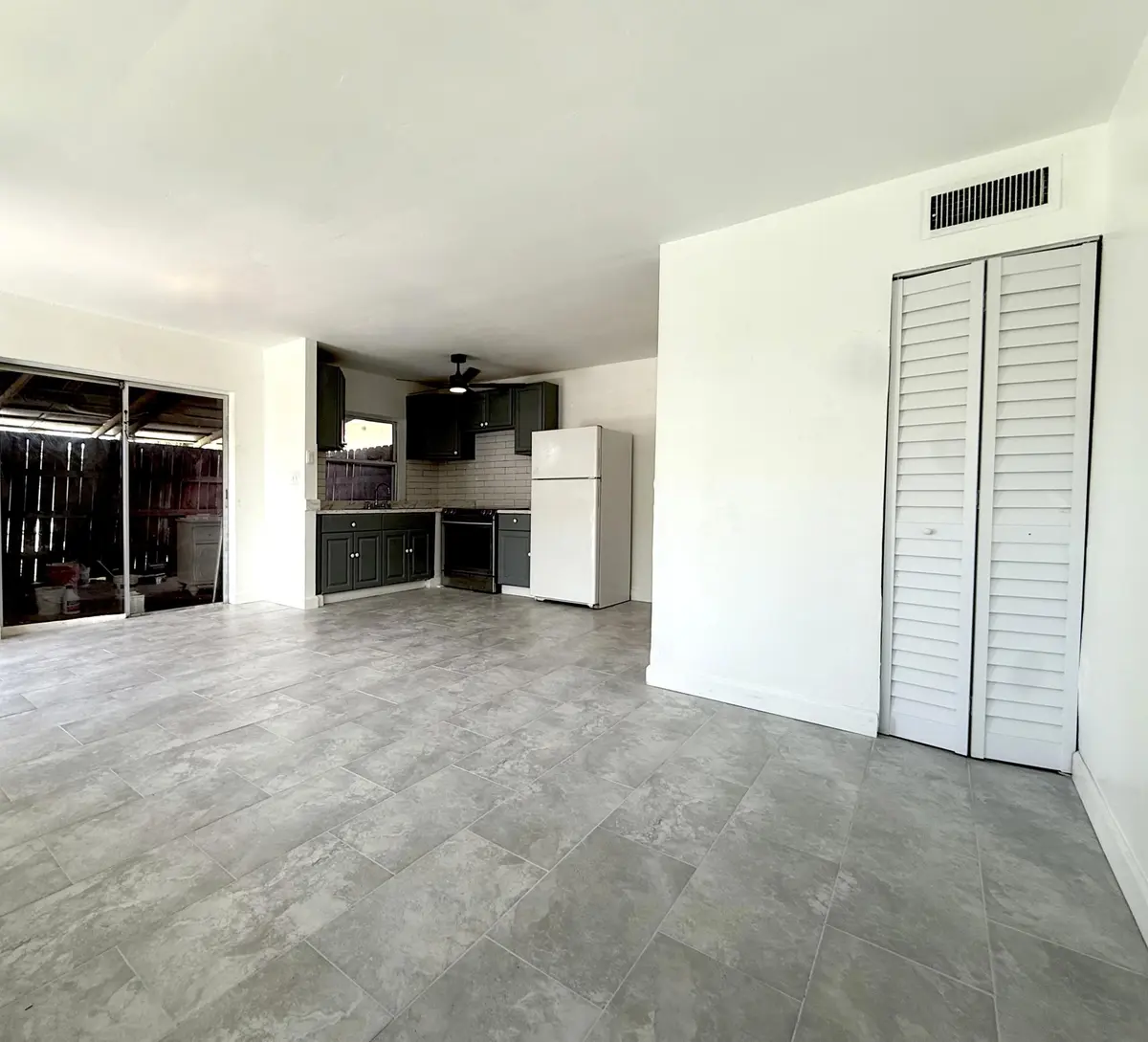 Living Area at 3100 NW 4th Avenue Apt 3, Pompano Beach