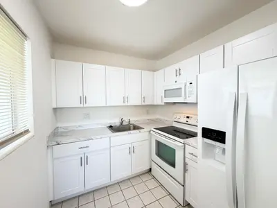 3402 Cynthia Lane 205, Lake Worth Beach – Condominium for rent