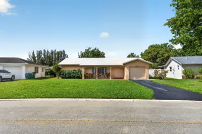 10304 NW 80th Drive, Tamarac – sold