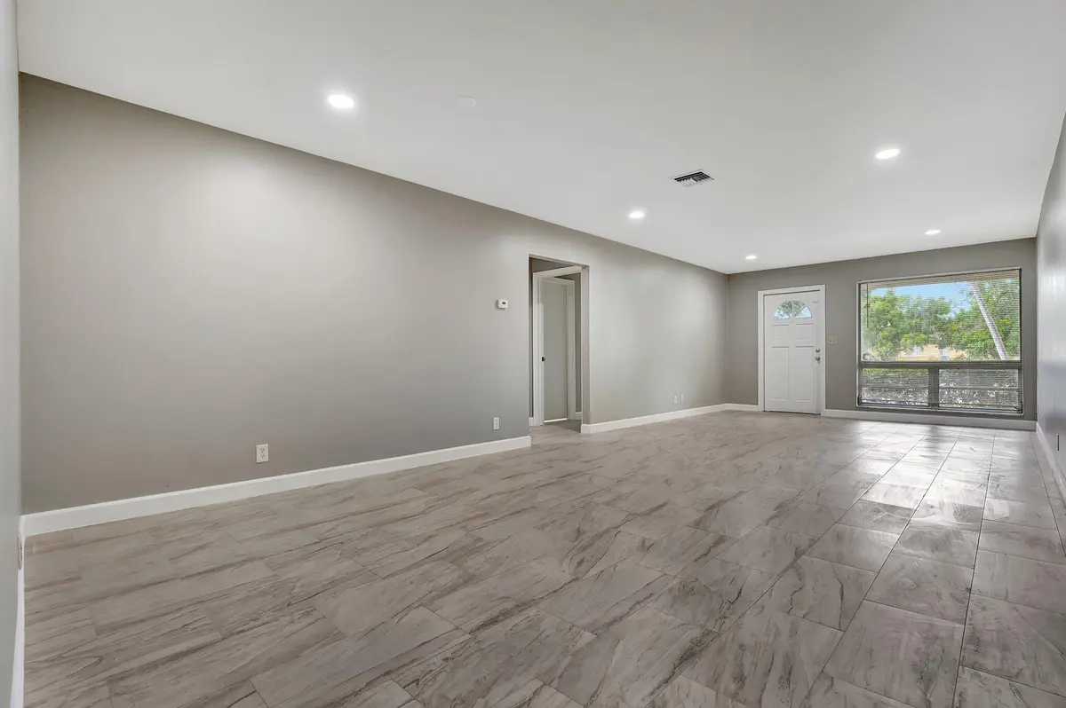 9-web-or-mls-DSC06559 at 3761 NW 78TH Lane S, Coral Springs