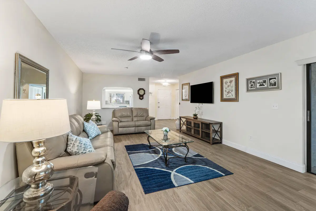Living Room at 1611 Cabot Lane 3, Wellington