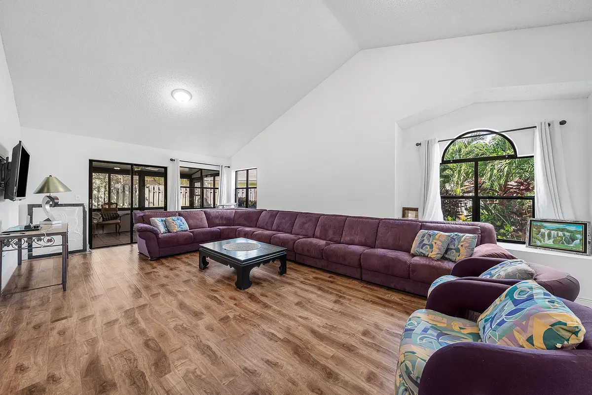 008-4830BrightonLakesBoulevard-BoyntonBe at 4830 BRIGHTON LAKES Boulevard, Boynton Beach