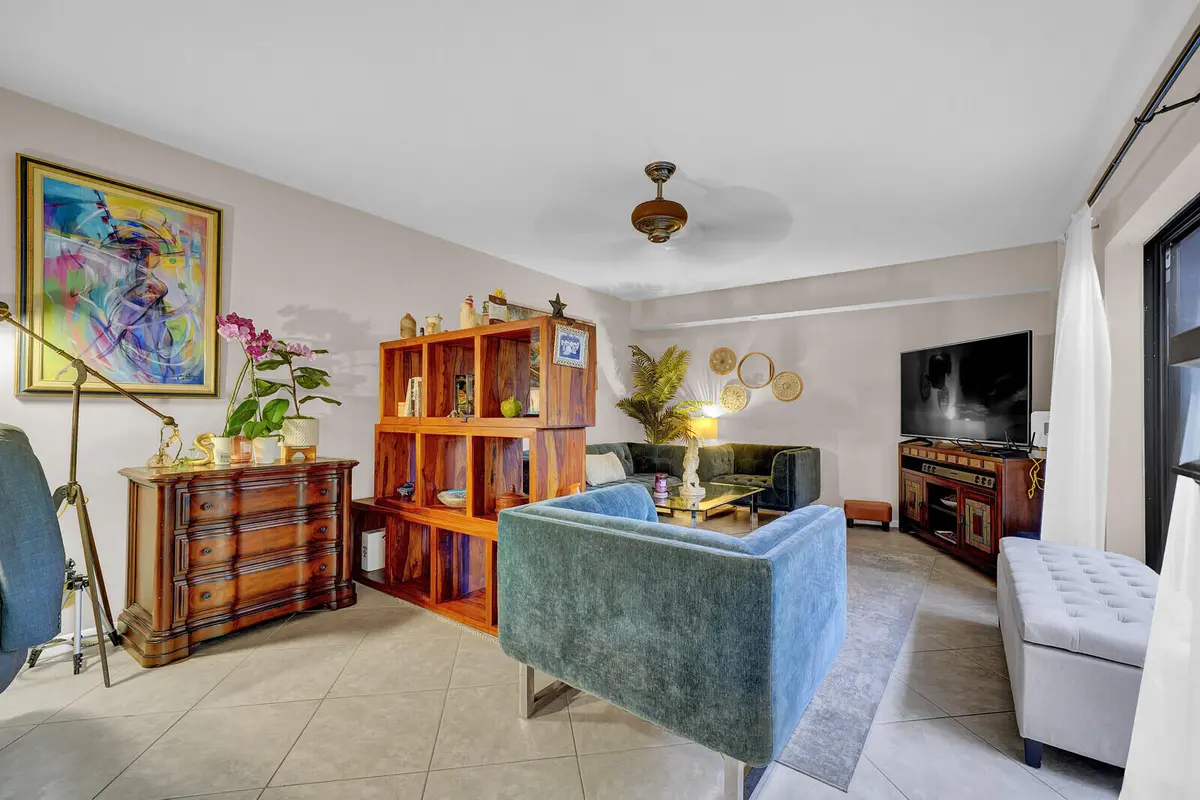 Family room at 2716 SW 15th Street, Deerfield Beach