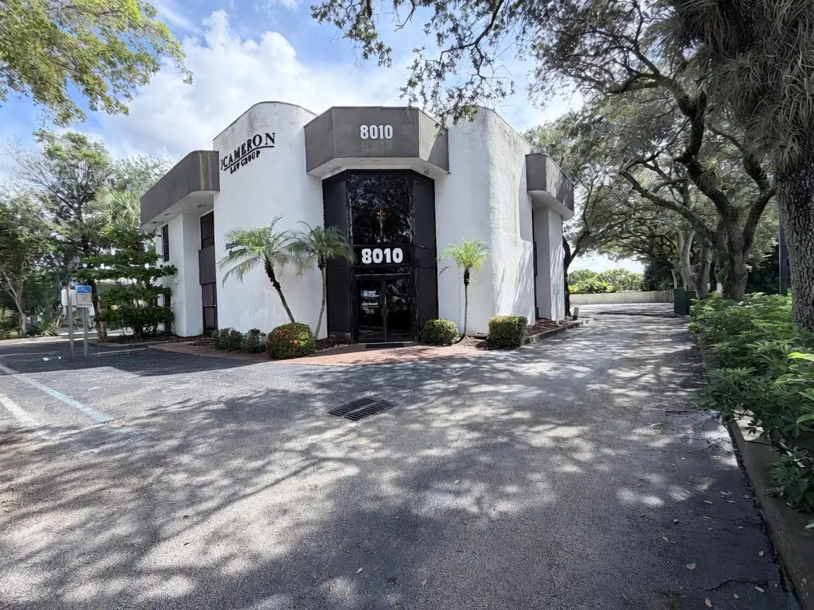 Front of Structure at 8010 N UNIVERSITY Drive, Tamarac