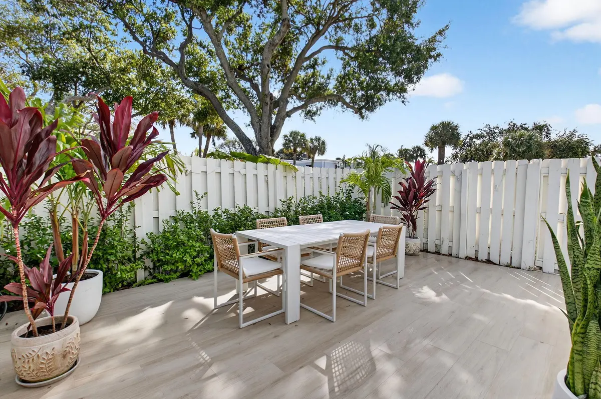 6-web-or-mls-DSC_7180 at 1010 NE 8th Avenue 39G, Delray Beach