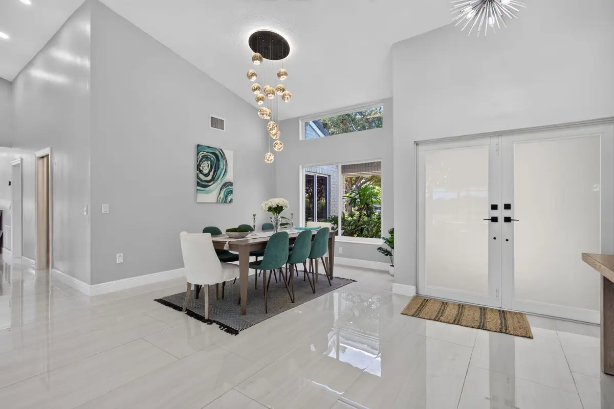 18-web-or-mls-001L7059 at 10971 NW 24TH Street, Coral Springs