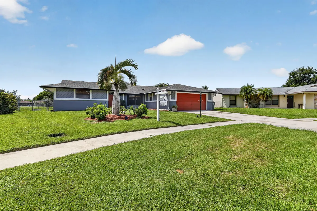 1-web-or-mls-_14A7818 at 8353 Raymond Drive, Boynton Beach