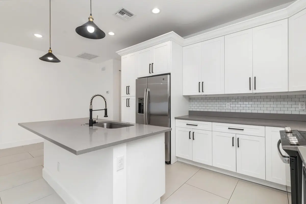 20240607165340302001000000-o at 6872 Australian Street, Jupiter
