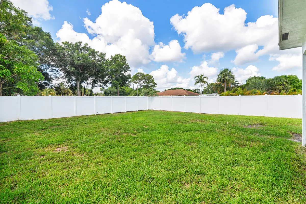 20240607170654533379000000-o at 6872 Australian Street, Jupiter