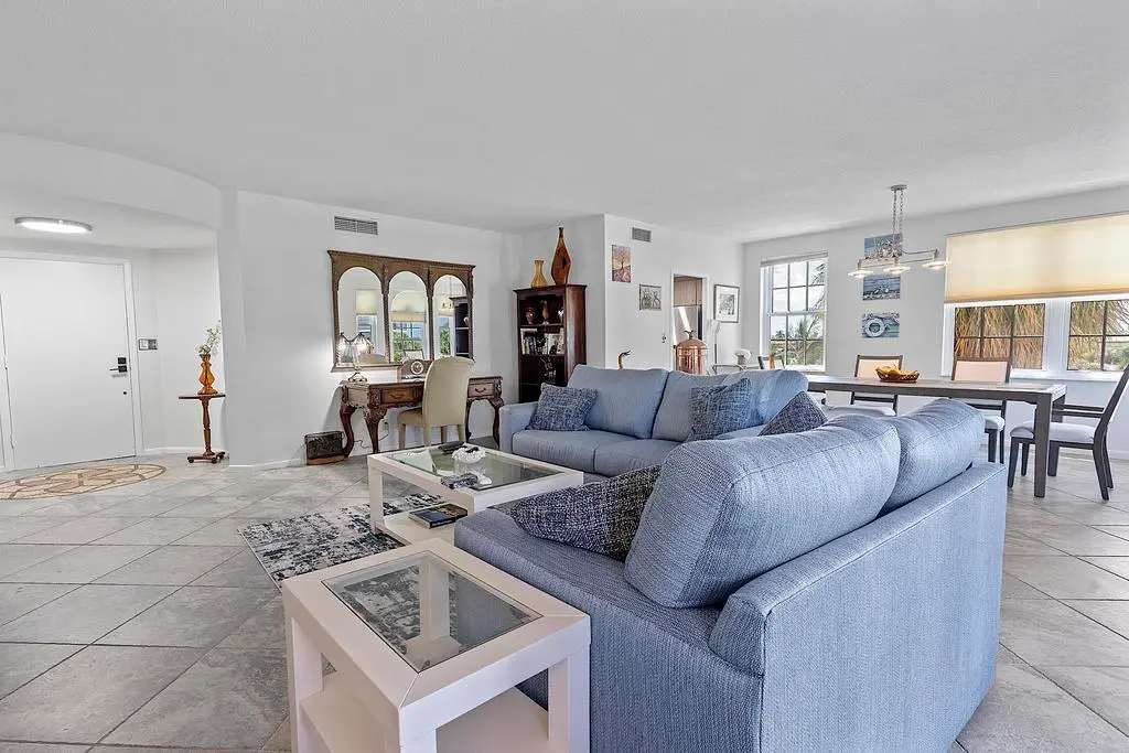 _JML6891 at 3475 S Ocean Boulevard 2160, Palm Beach