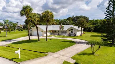 2643 SE Emmett Road, Port St. Lucie – sold
