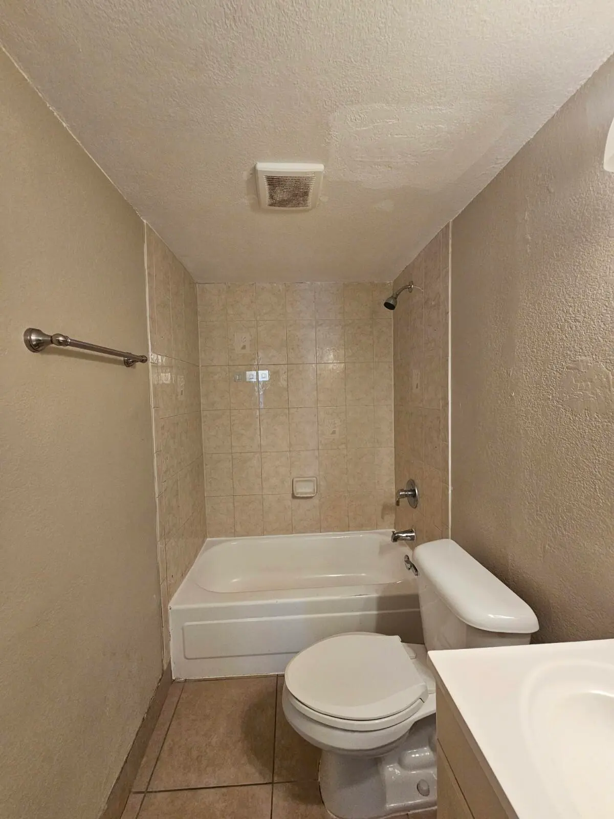 20260407_113216_copy_1200x1600 at 4324 NW 9TH Avenue 6-1C, Deerfield Beach