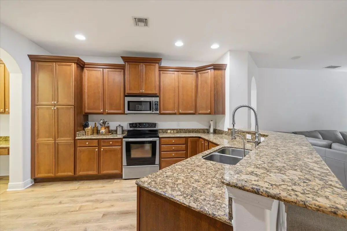 06_beyc6a985f40a33dd at 13625 79th Street, Fellsmere