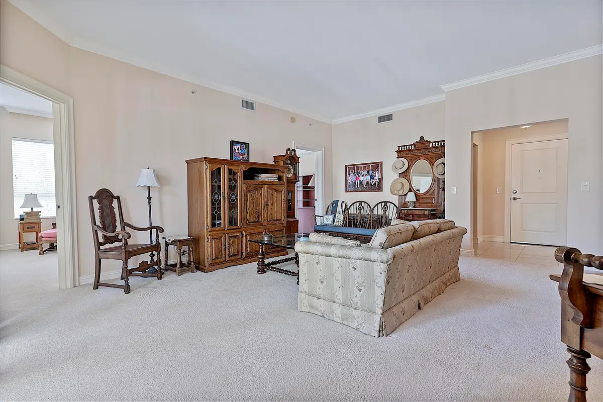 16100 Emerald Estates dr - 532 at 16100 EMERALD ESTATES Drive 397, Weston