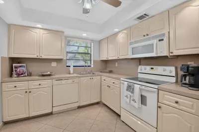 544 Piedmont L, Delray Beach – Condominium for sale