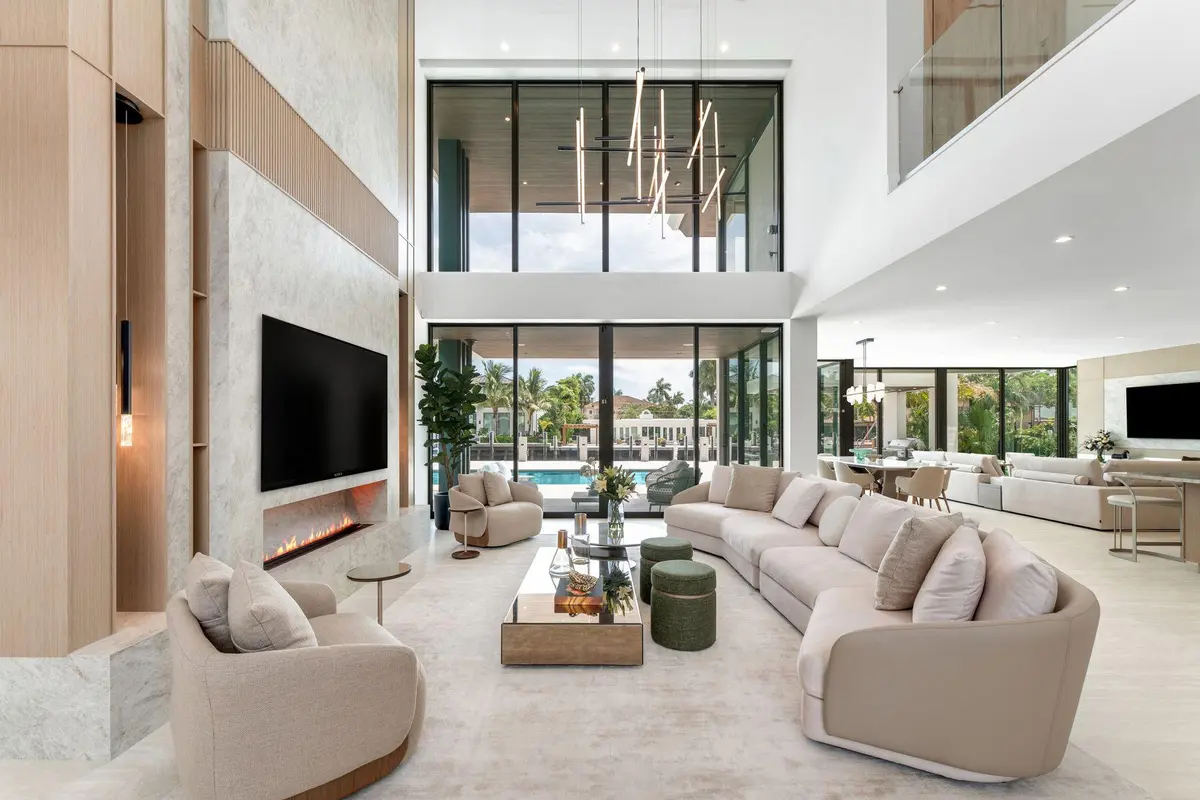 Floor to Ceiling windows at 2400 Barcelona Drive, Fort Lauderdale
