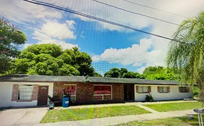 601 N 18TH Street, Fort Pierce – Single Family Residence for sale