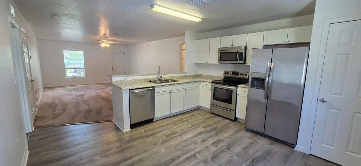 2135 SW 19th Av (12) at 2135 19TH Avenue, Vero Beach