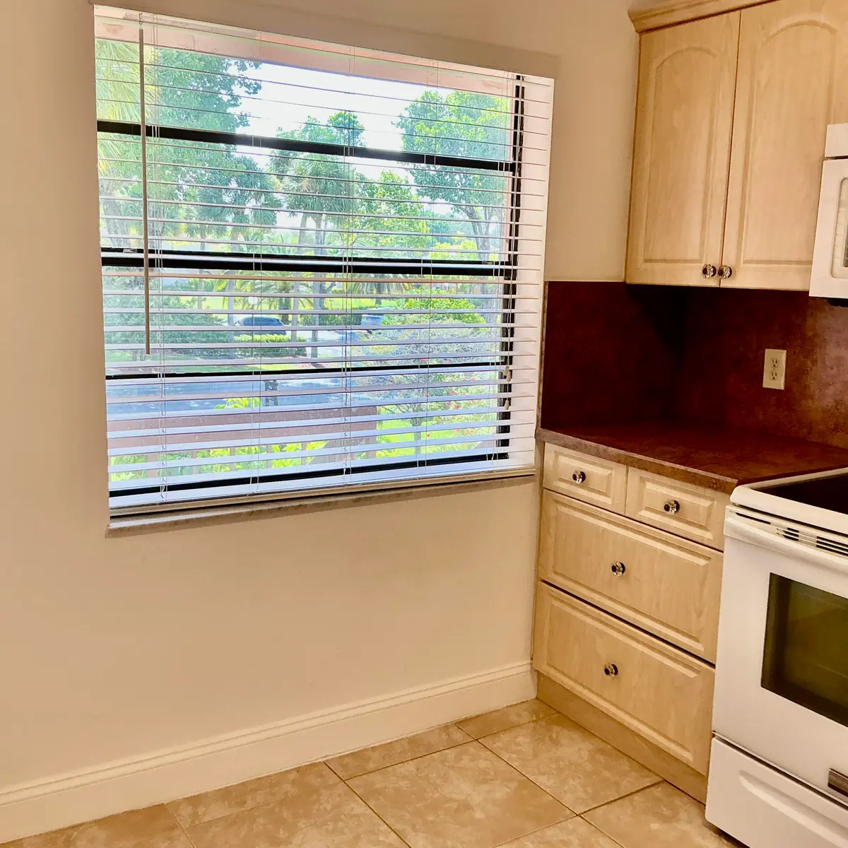 Kitchen at 9264 Vista Del Lago H, Boca Raton