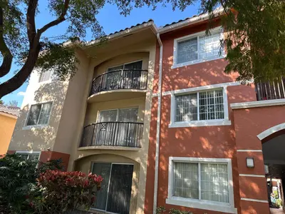 4179 N HAVERHILL Road 609, West Palm Beach – Condominium for rent