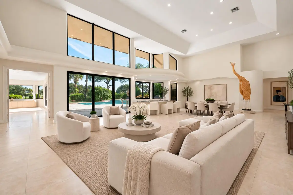 Living at 4044 PACAYA Circle, Boca Raton