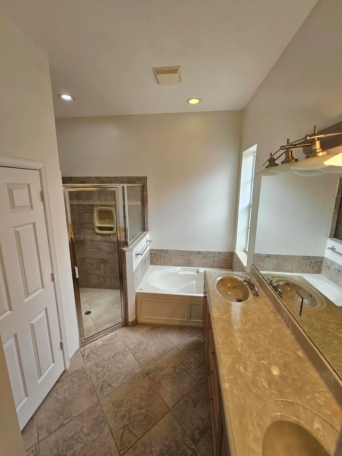 MASTER BATH at 121 PALMFIELD Way, Jupiter