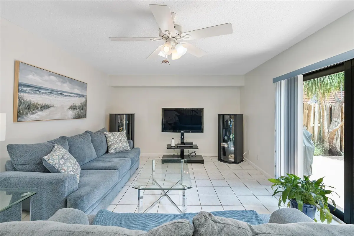 02-702 NW 98th Cir_002 at 702 NW 98TH Circle, Plantation