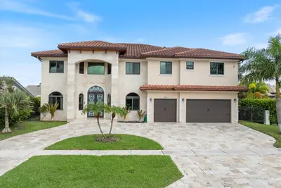 301 SANDALWOOD Lane, Boca Raton – Single Family Residence for sale